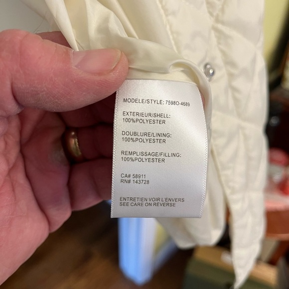 Woman’s jacket - Picture 7 of 11